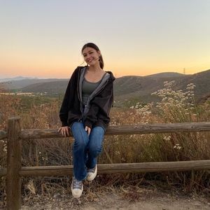 Meet your Posher, Zoe